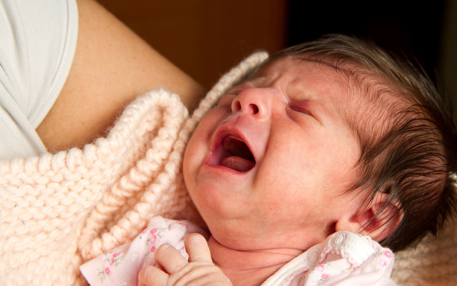 How do I know if my baby has colic?
