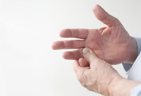 What causes numbness and tingling in my fingers and hands?